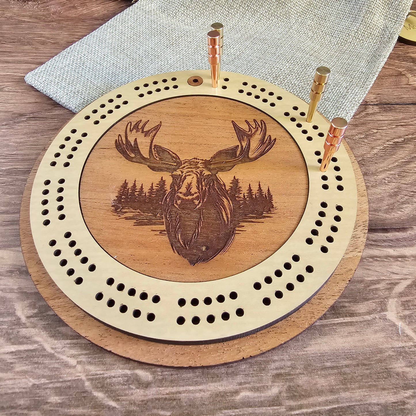 Moose Engraved Mini Circle Travel Cribbage Board