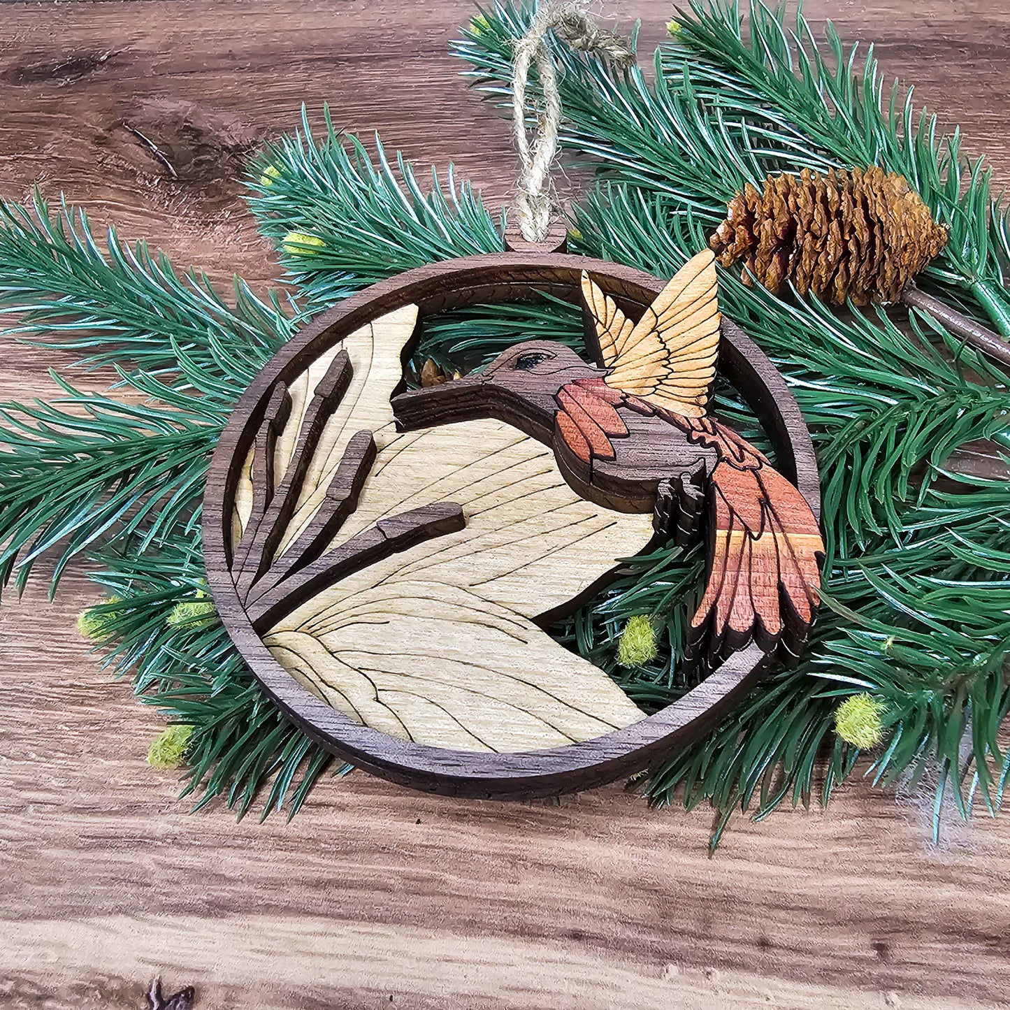 Wood Quilt Hummingbird Ornament-Natural