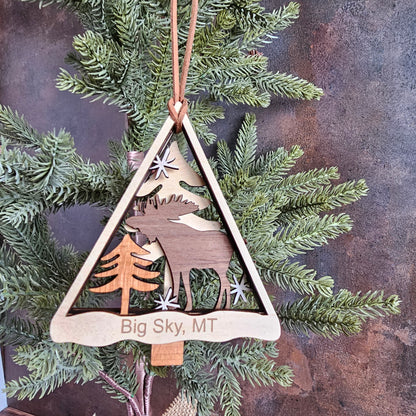Wolf Nature Scene Christmas Tree Ornament