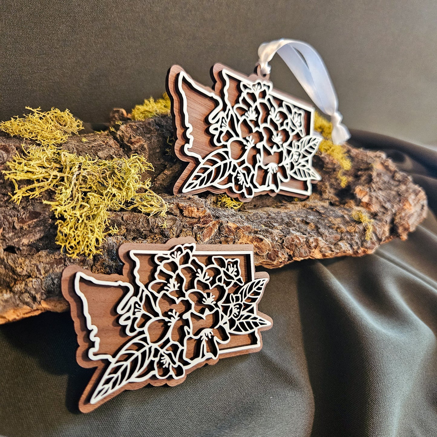 Washington State Flower Wood Ornament