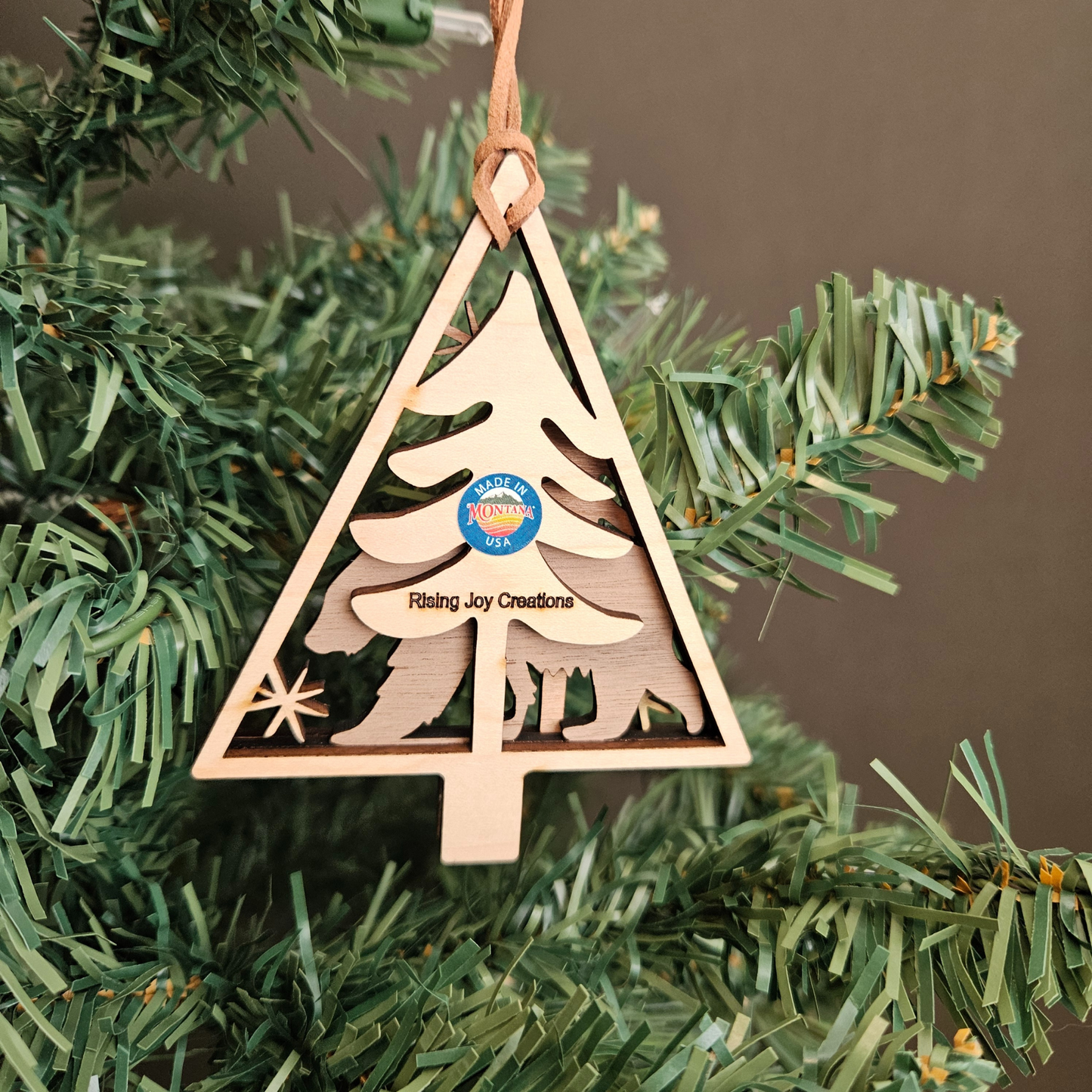 Bear Nature Scene Christmas Tree Ornament