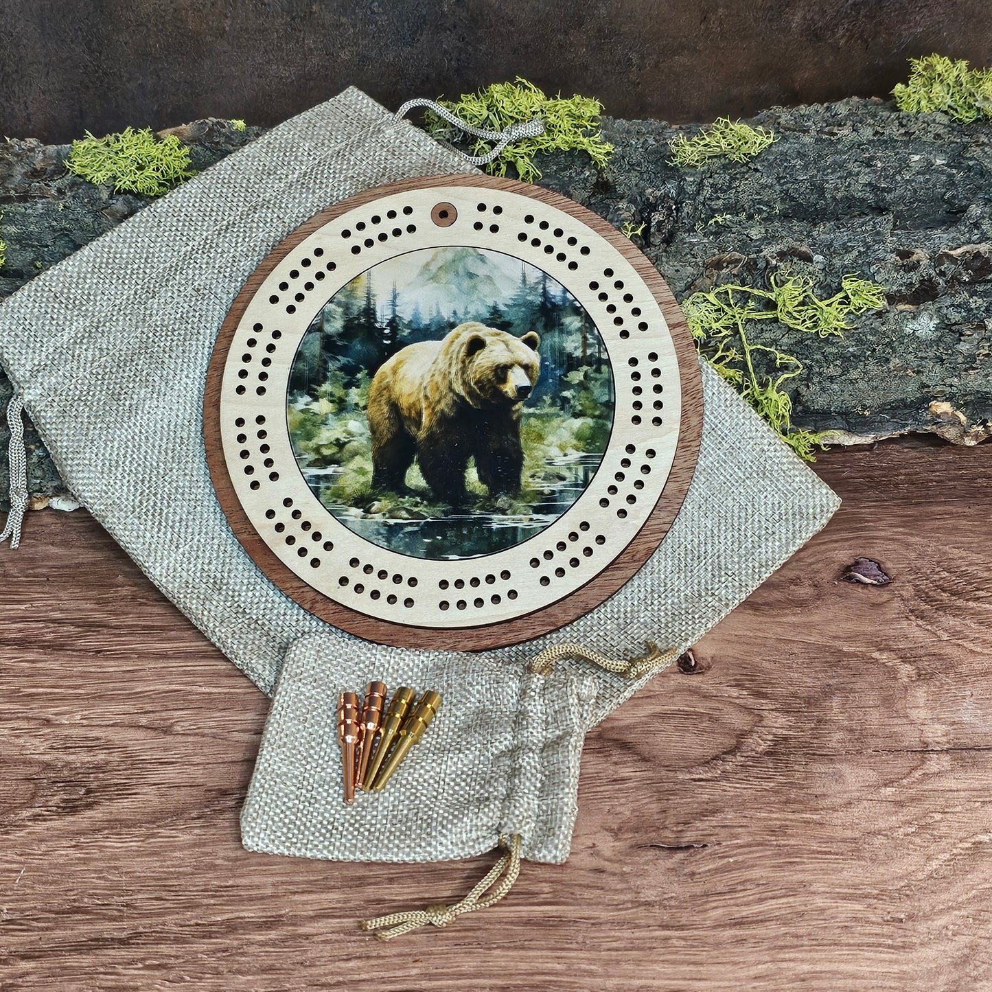 Grizzly Bear Design Mini Circle Cribbage Board