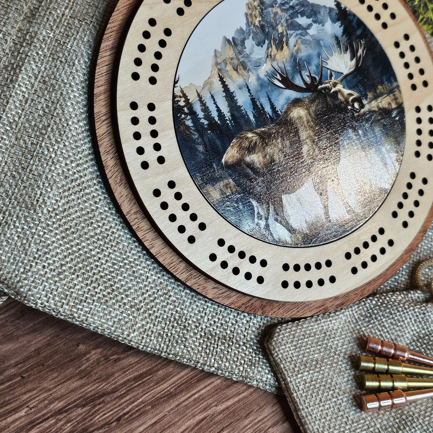 Moose Design Mini Circle Cribbage Board