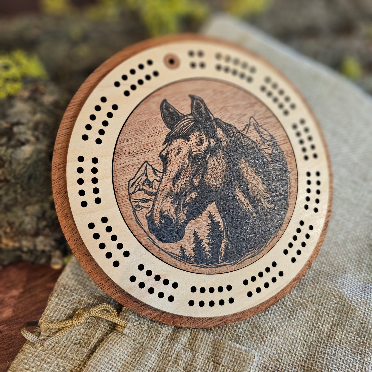 Wild Horse Engraved Mini Circle Travel Cribbage Board
